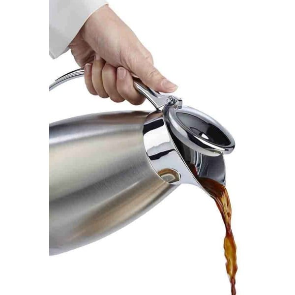 Pichet inox 1 litre démonstration une main