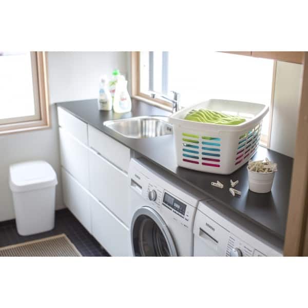 Corbeille à linge solide avec fentes 30 litres SMARTSTORE
