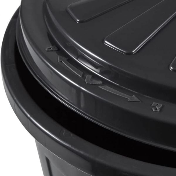 Petite poubelle solide avec couvercle 7 litres
