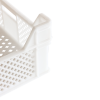 Caisse finement ajourée échancrée avec poignées 600 x 400 x 130 mm - 29 L - blanc
